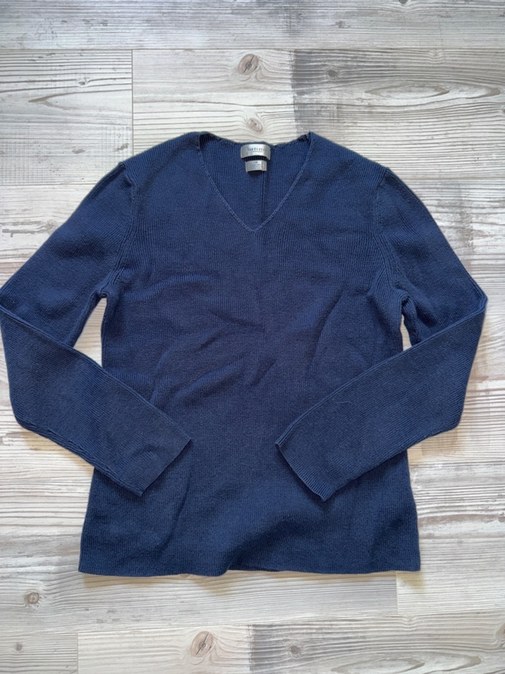 Van Heusen V-Neck Long Sleeve, Size Large